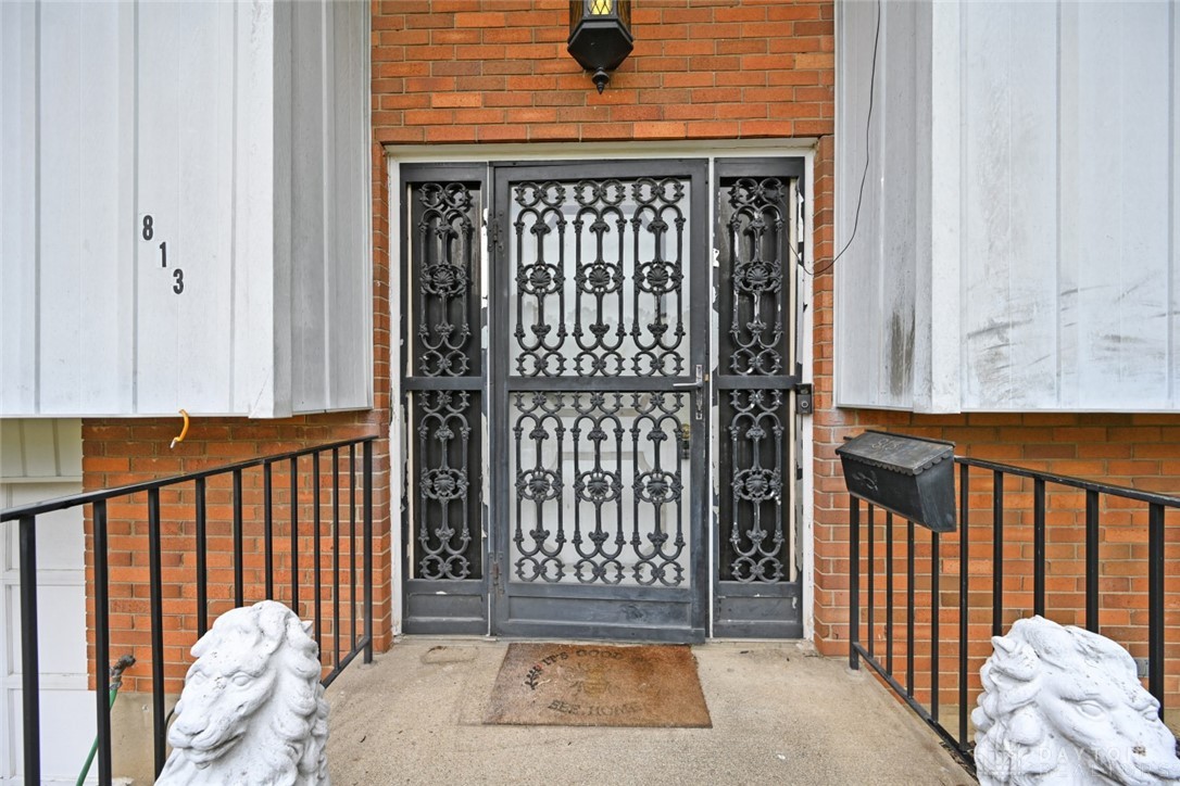 813 Victoria Drive, Franklin, Ohio image 3