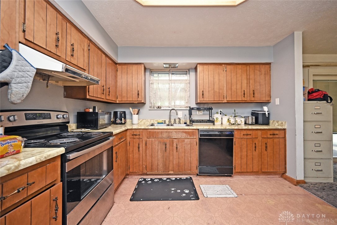 813 Victoria Drive, Franklin, Ohio image 13