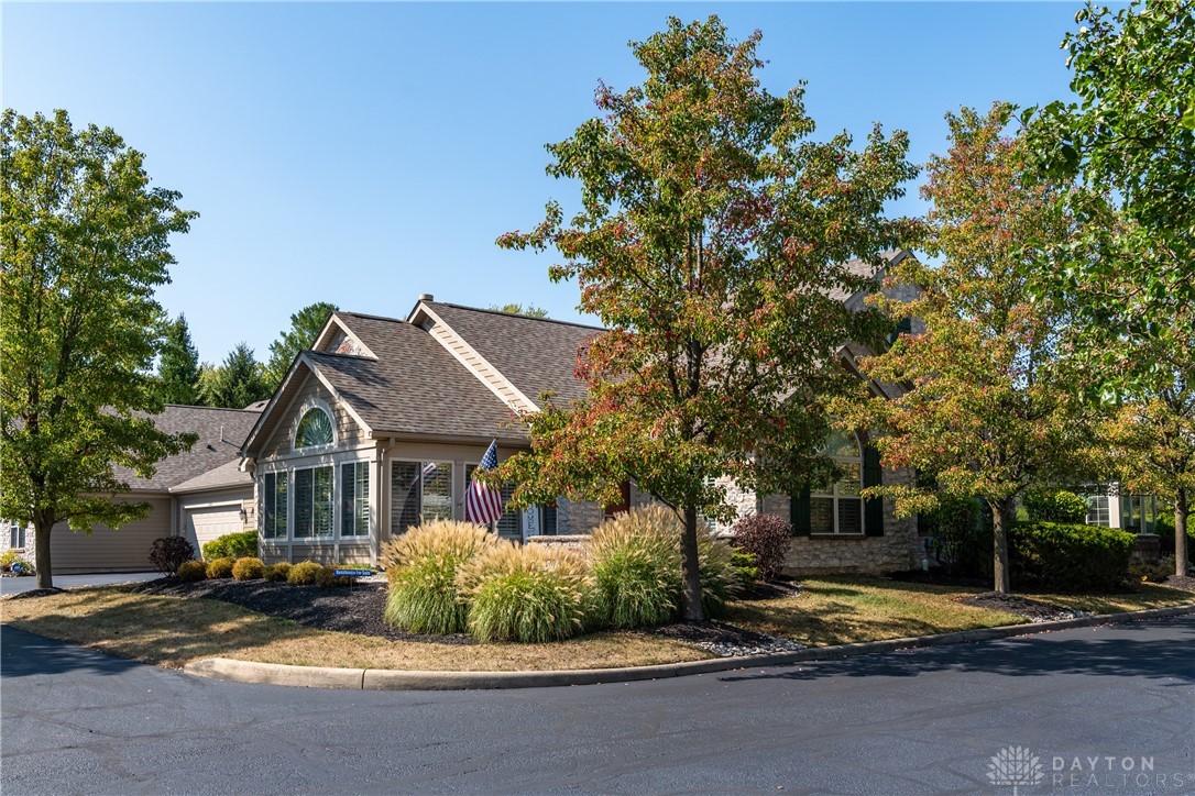 2383 Locust Hill Boulevard, Beavercreek, Ohio image 3