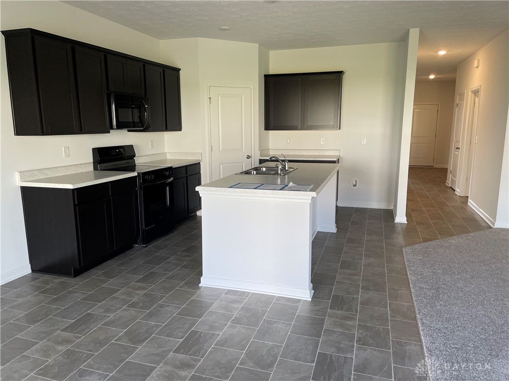 1020 Redwood Road, Clayton, Ohio image 3
