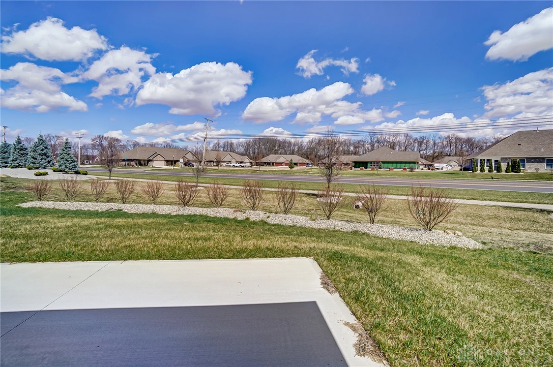 623 Hamshaw Court, Troy, Ohio image 40