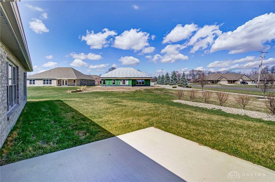 623 Hamshaw Court, Troy, Ohio image 41