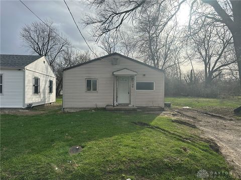 Photo of 786 Goodlow Avenue, Dayton, OH 45417 (MLS # 954269)