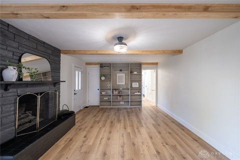 Tiny photo for 2006 S Linda Drive, Bellbrook, OH 45305 (MLS # 946053)