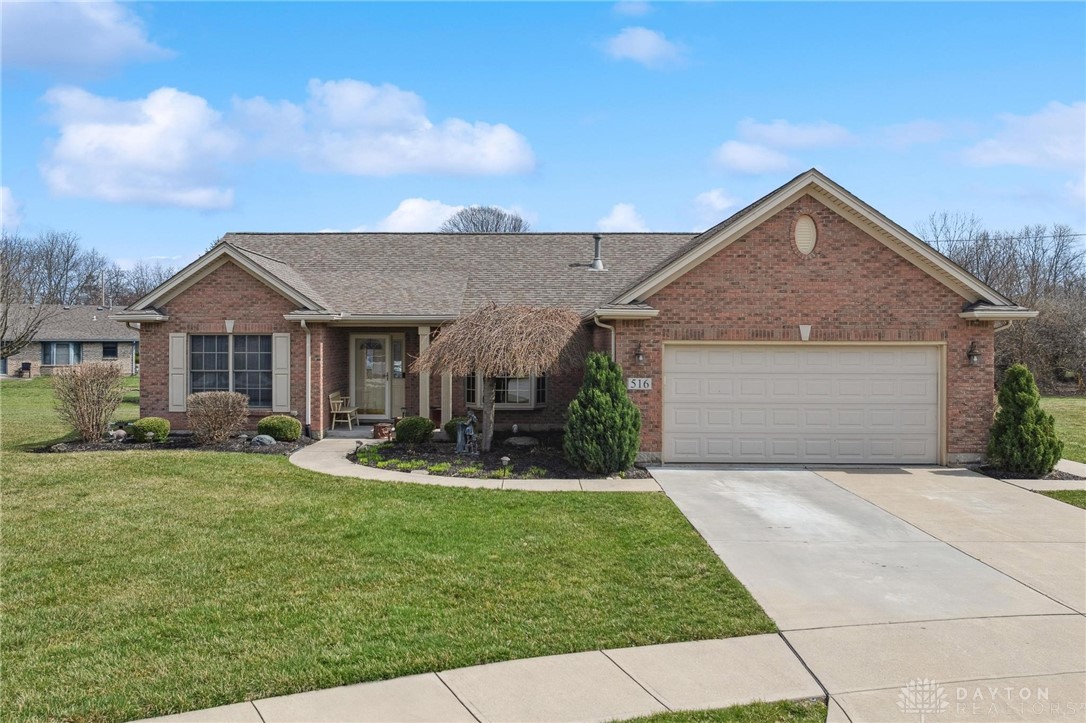 516 Millwood Meadows Drive, Englewood, Ohio image 1