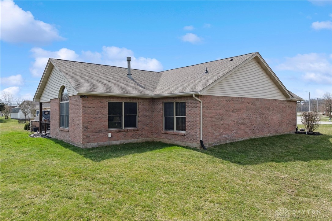 516 Millwood Meadows Drive, Englewood, Ohio image 34