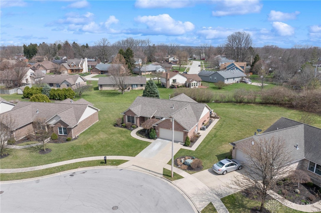 516 Millwood Meadows Drive, Englewood, Ohio image 38