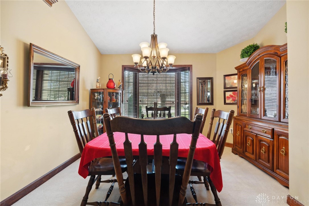 516 Millwood Meadows Drive, Englewood, Ohio image 14