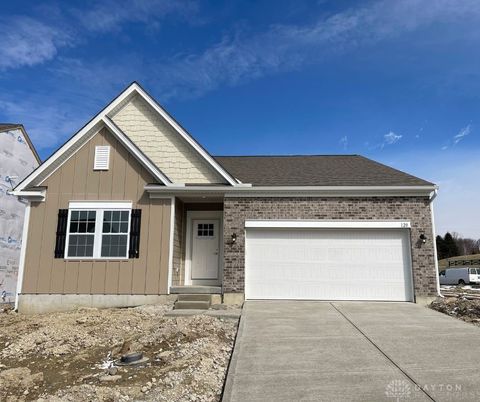 Photo of 120 Magnolia Lane, Springboro, OH 45066 (MLS # 946498)