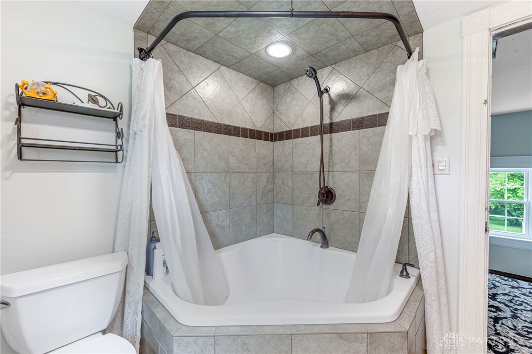 4751 E Lower Springboro Road, Waynesville, Ohio image 14