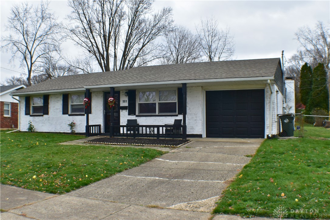 981 Stonyridge Avenue, Troy, Ohio image 2