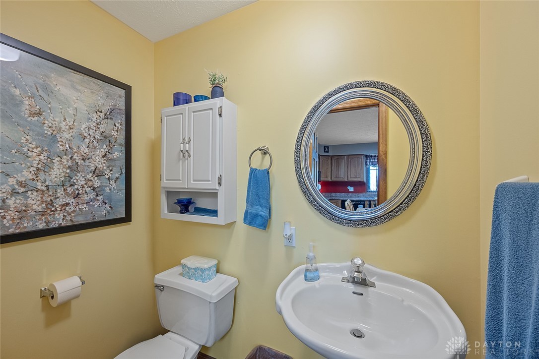 515 Harrison Street, Gratis, Ohio image 16