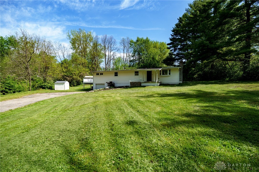 4074 Sierra Park Terrace, Beavercreek, Ohio image 2