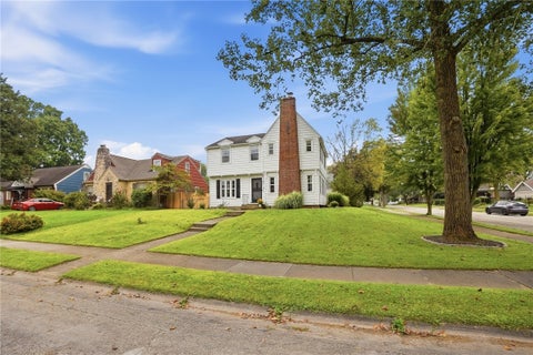Homes For Sale - 1800 Pembrook Road<br/> Springfield, OH 45504