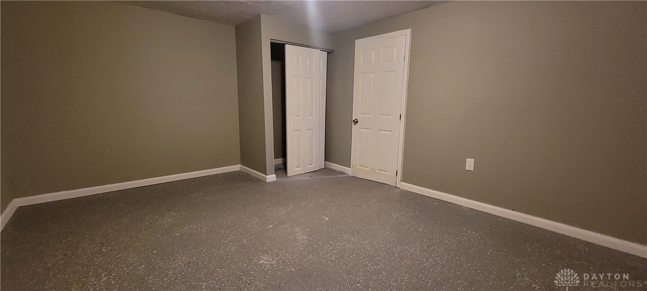 5021 Rockland Drive, Dayton, Ohio image 18
