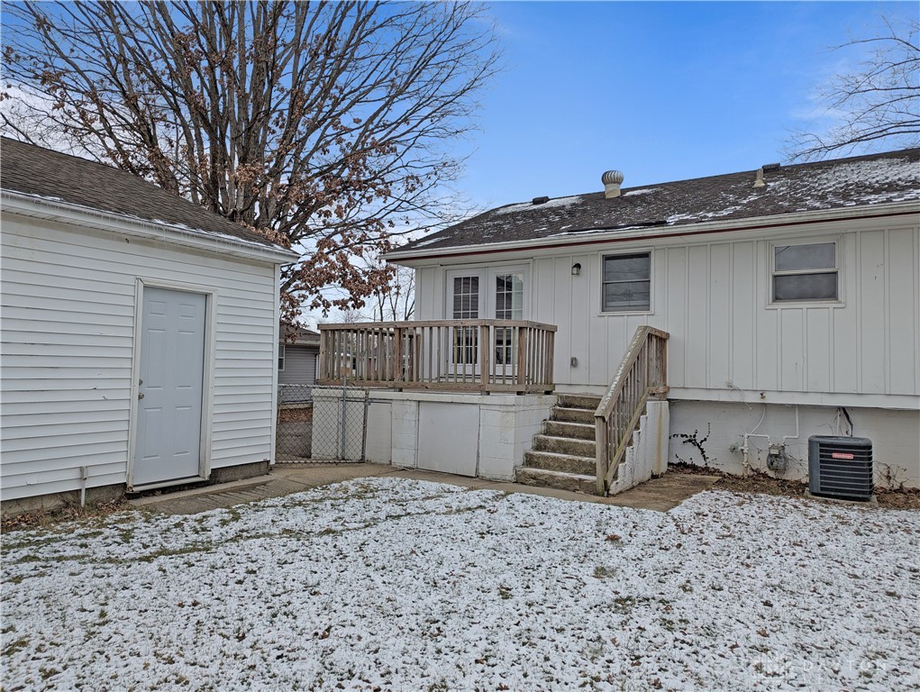 1124 Bookwalter Avenue, New Carlisle, Ohio image 24