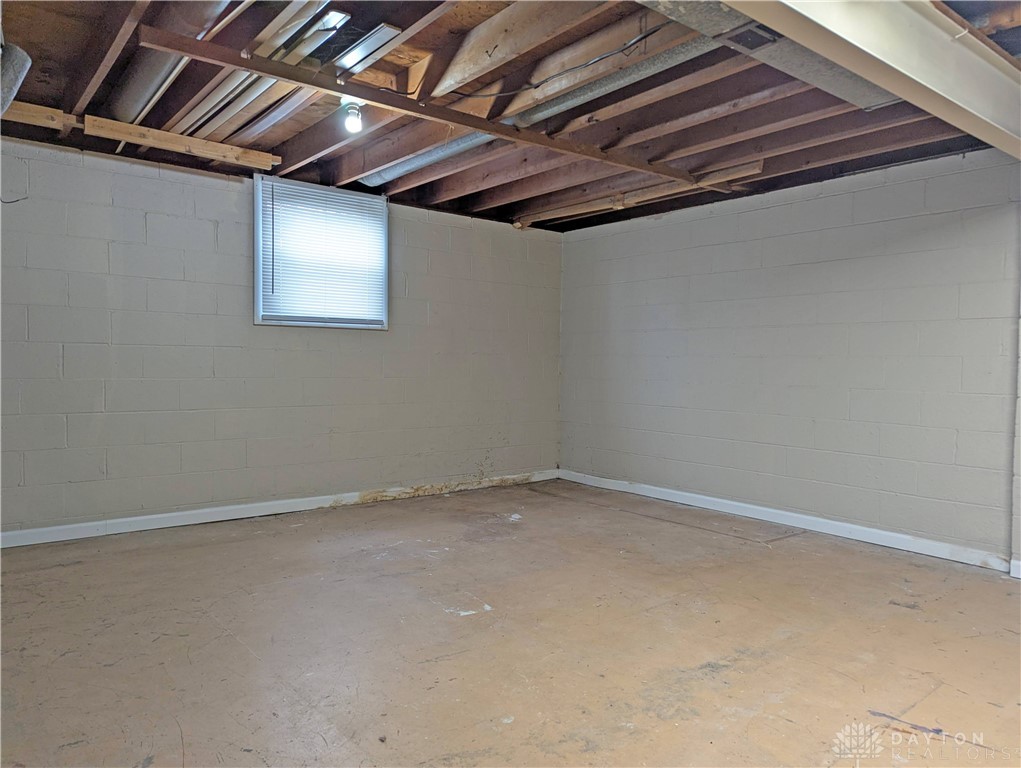 1124 Bookwalter Avenue, New Carlisle, Ohio image 19