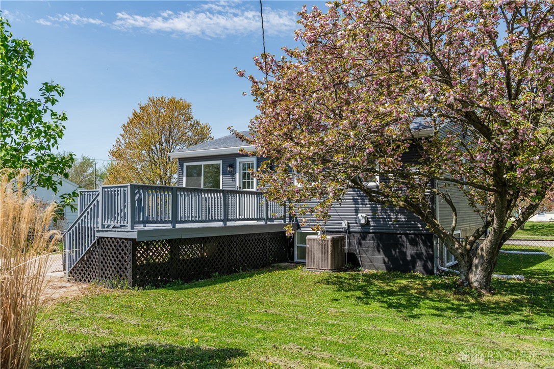 3132 Woonsocket Street, Springfield, Ohio image 25