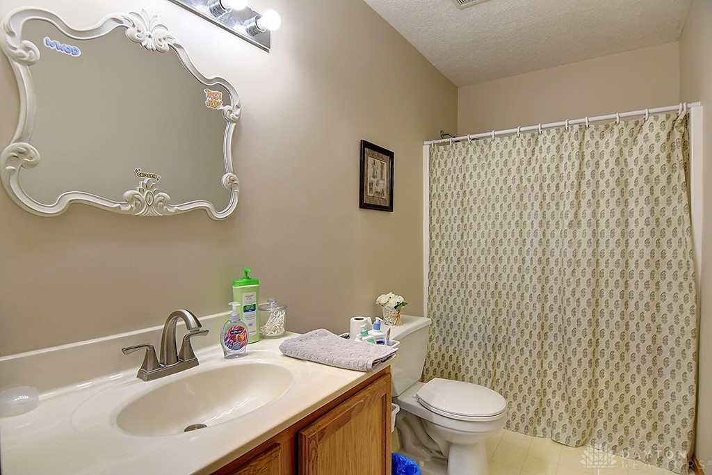 7780 Conservancy Road, Germantown, Ohio image 29