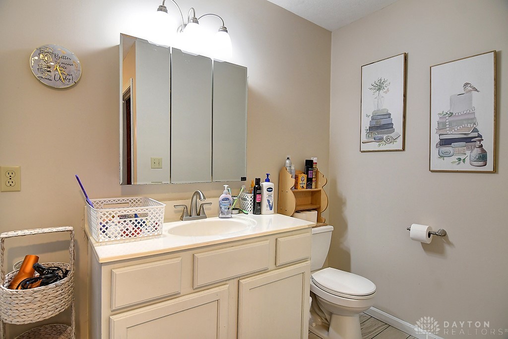 7780 Conservancy Road, Germantown, Ohio image 25