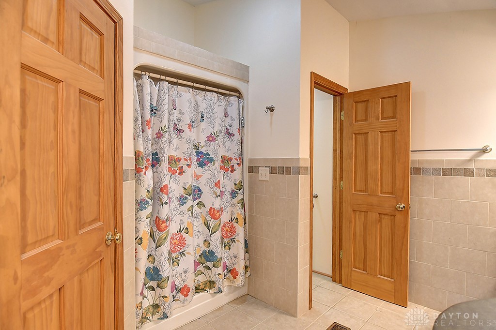 7780 Conservancy Road, Germantown, Ohio image 22