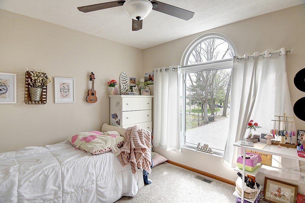 7780 Conservancy Road, Germantown, Ohio image 30