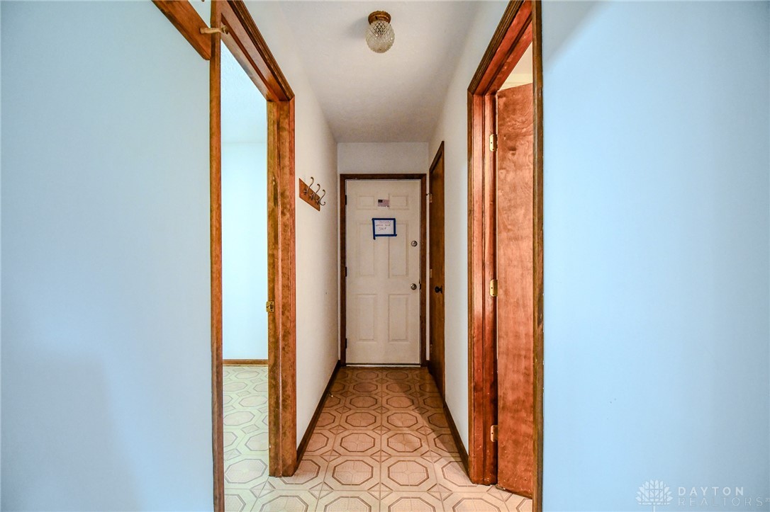351 Signalfire Drive, Centerville, Ohio image 15