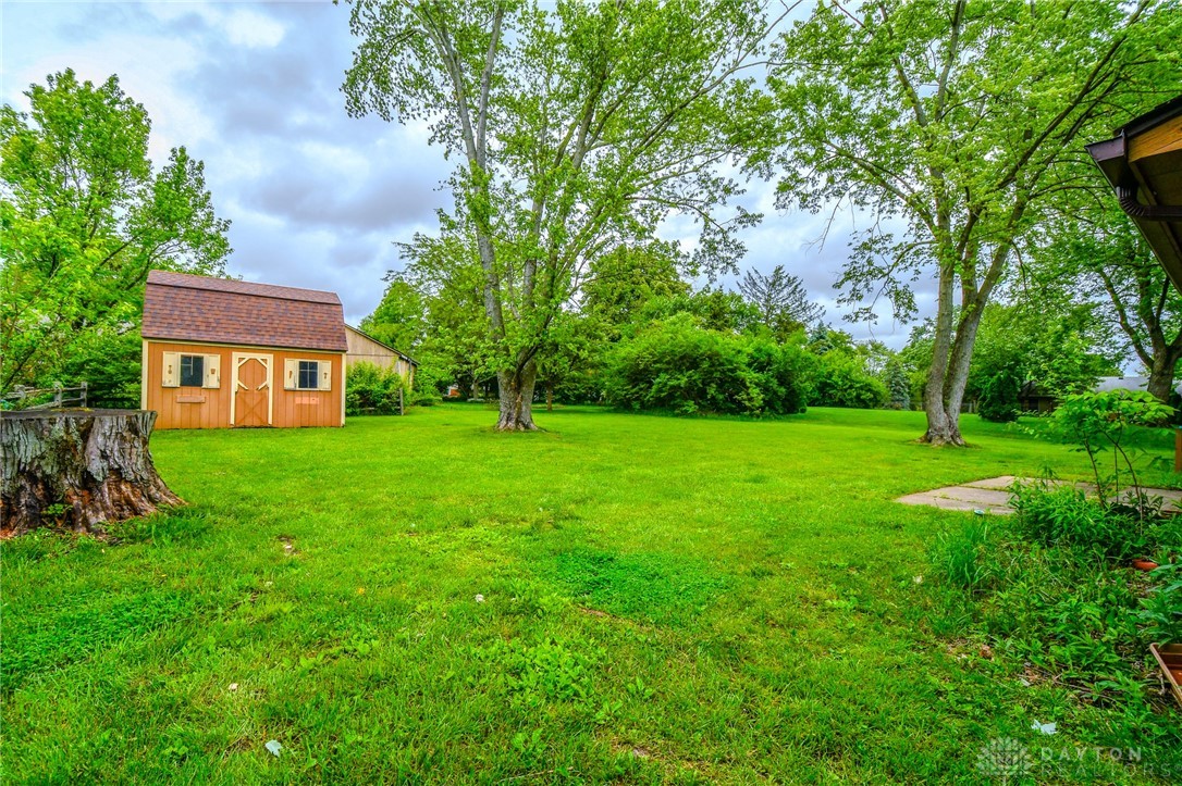 351 Signalfire Drive, Centerville, Ohio image 32