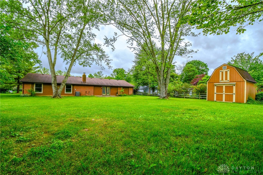 351 Signalfire Drive, Centerville, Ohio image 34