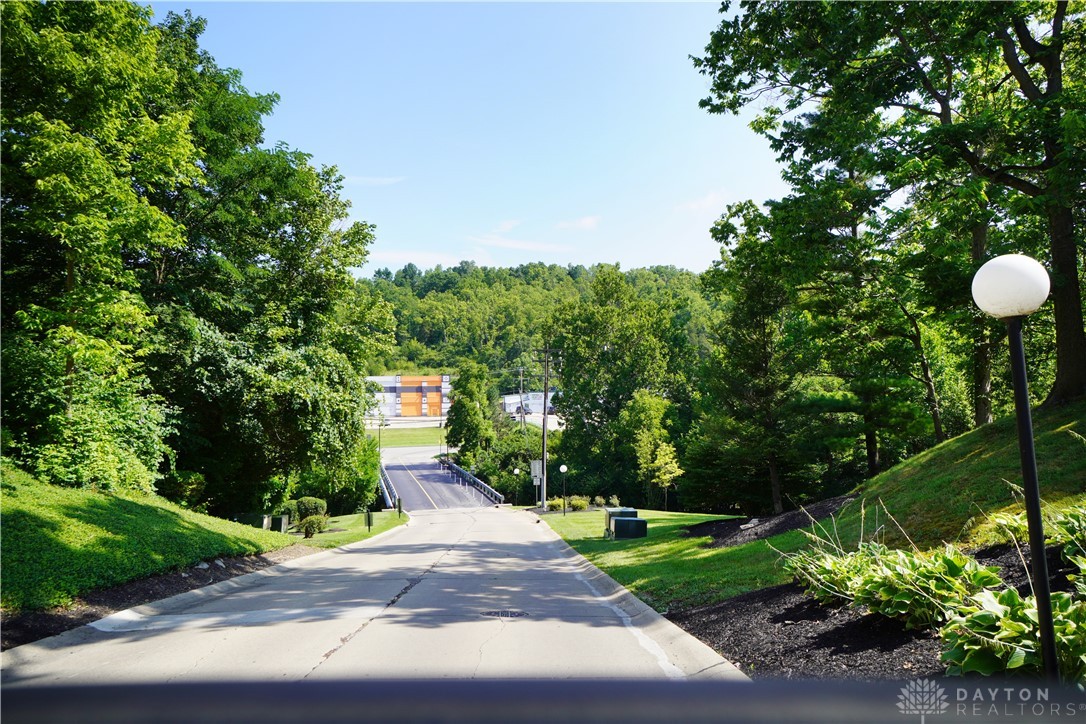 7234 Creekview Drive #9, Colerain Township, Ohio image 30