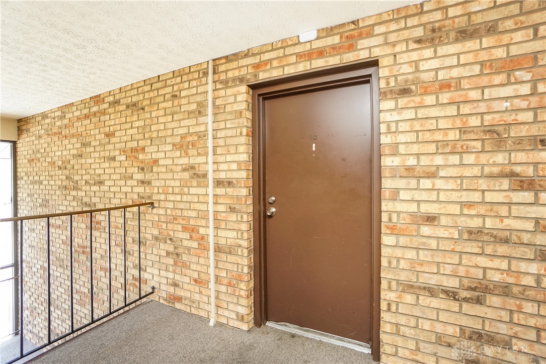 7234 Creekview Drive #9, Colerain Township, Ohio image 6