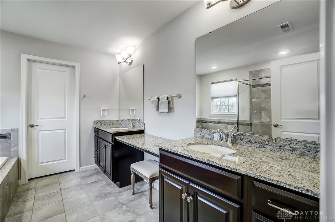 4207 Chatsworth Drive, Mason, Ohio image 37