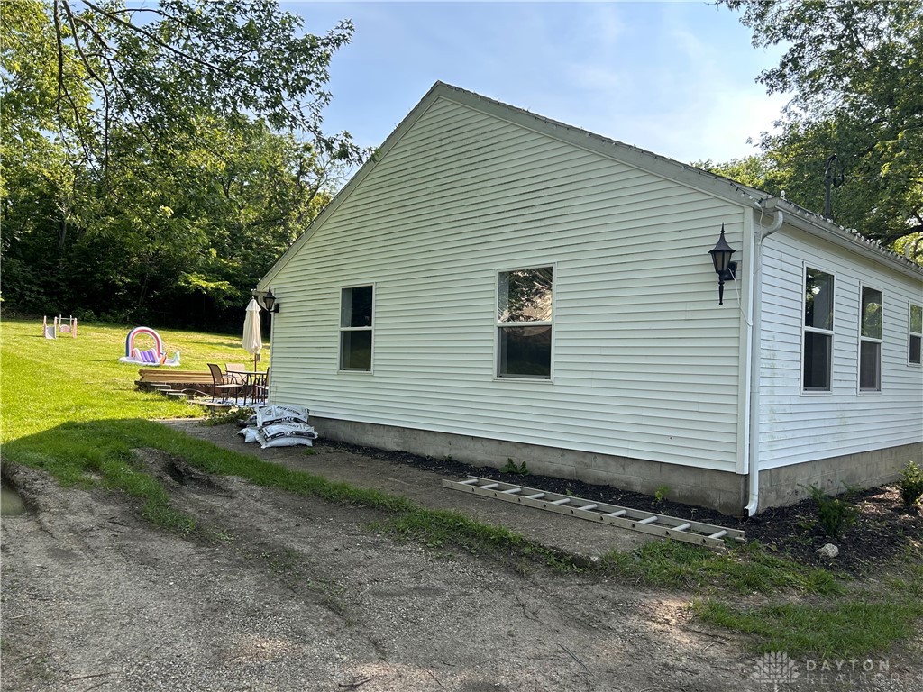 6732 Manning Road, Miamisburg, Ohio image 2