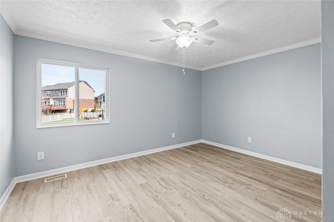 1315 Sierra Ridge Drive, Miamisburg, Ohio image 24
