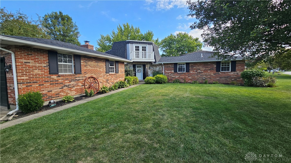 2245 Shenandoah Drive, Troy, Ohio image 1