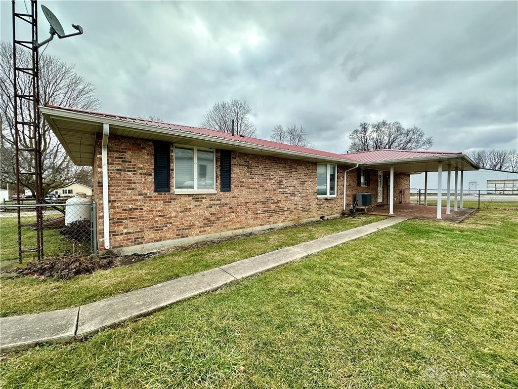 115 Lynn Street, Palestine, Ohio image 2