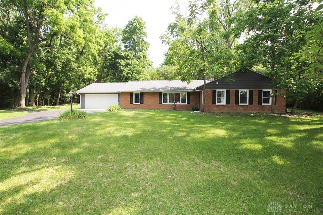 5292 Little Woods Lane, Dayton, Ohio image 2