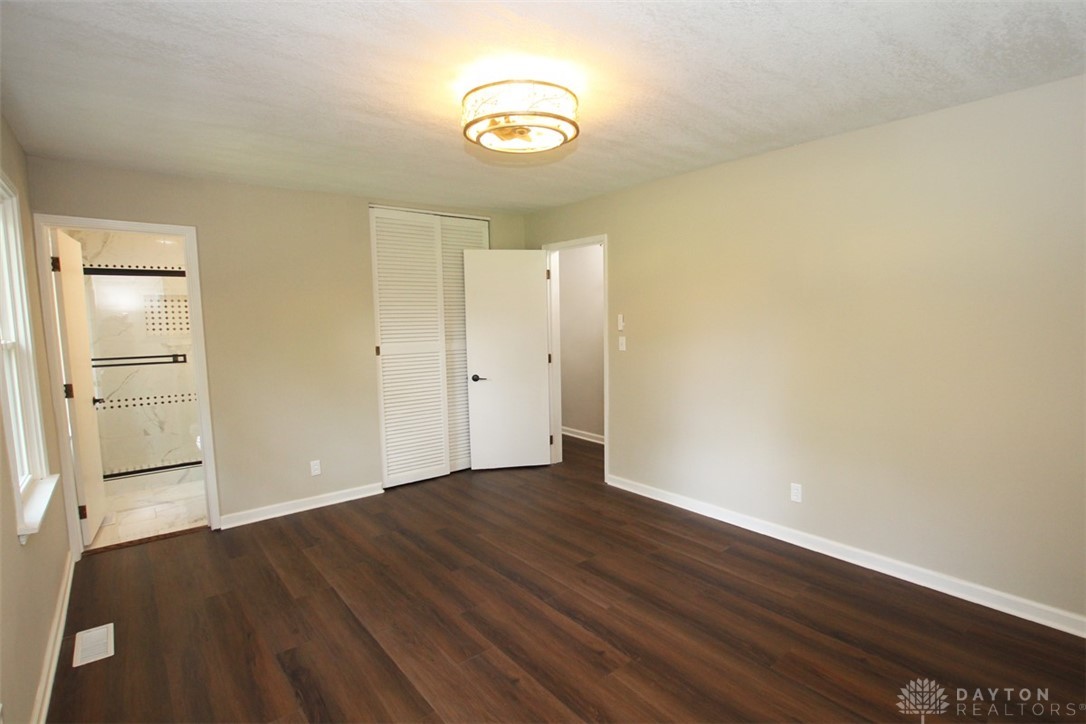 5292 Little Woods Lane, Dayton, Ohio image 38