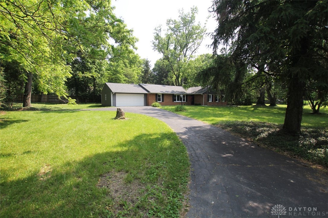 5292 Little Woods Lane, Dayton, Ohio image 4