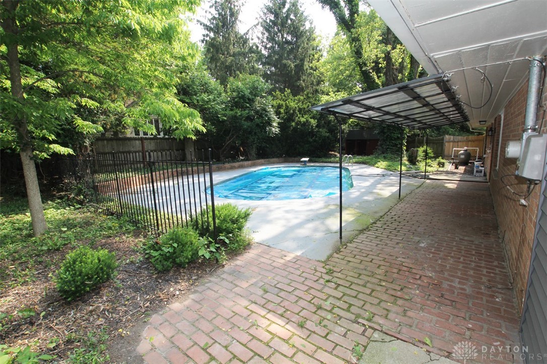 5292 Little Woods Lane, Dayton, Ohio image 8
