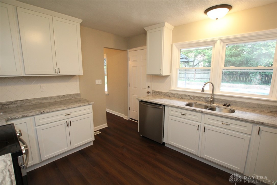 5292 Little Woods Lane, Dayton, Ohio image 25