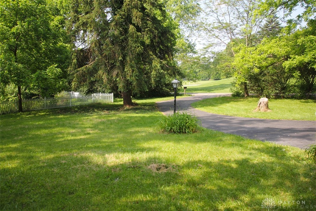 5292 Little Woods Lane, Dayton, Ohio image 7