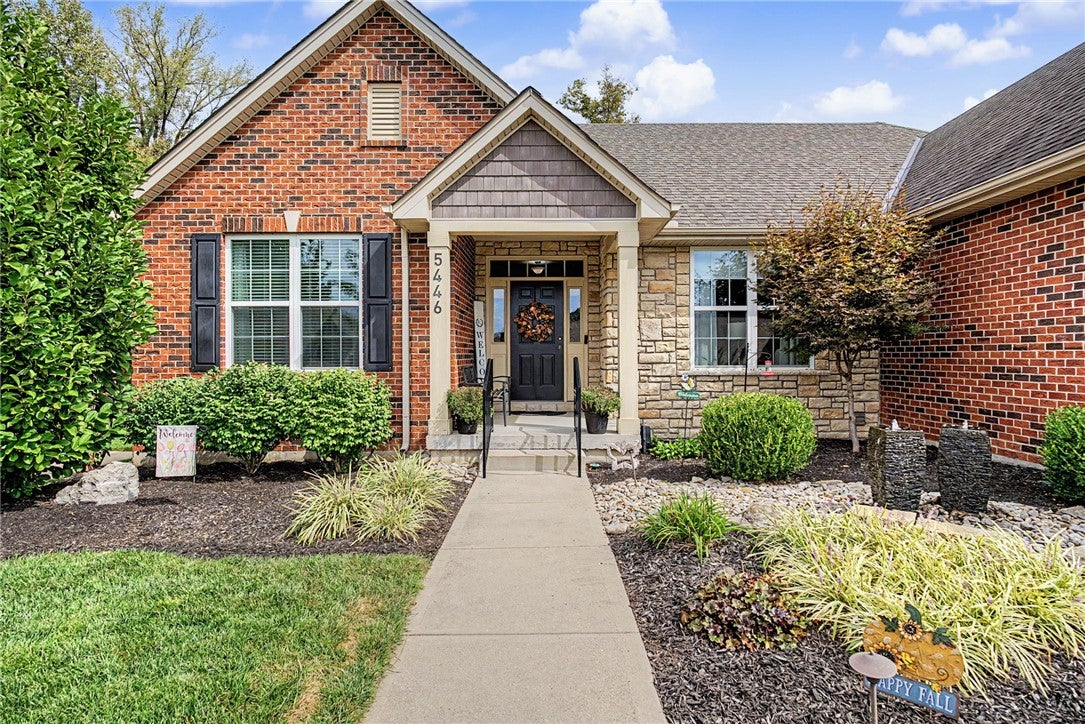 5446 Foxglove Drive