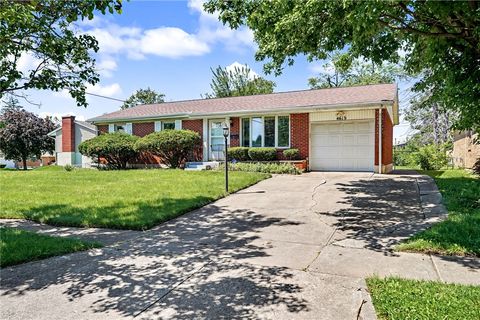 Homes For Sale - 4619 College View Drive<br/> Montgomery County, Dayton, OH 45417