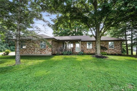Photo of 8425 Dillman Road, Camden, OH 45311 (MLS # 937141)
