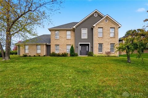 Photo of 2491 Spicer Drive, Dayton, OH 45431 (MLS # 946935)