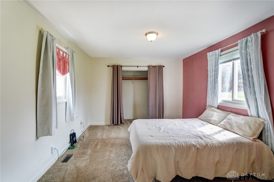 2220 Superior Avenue, Springfield, Ohio image 16