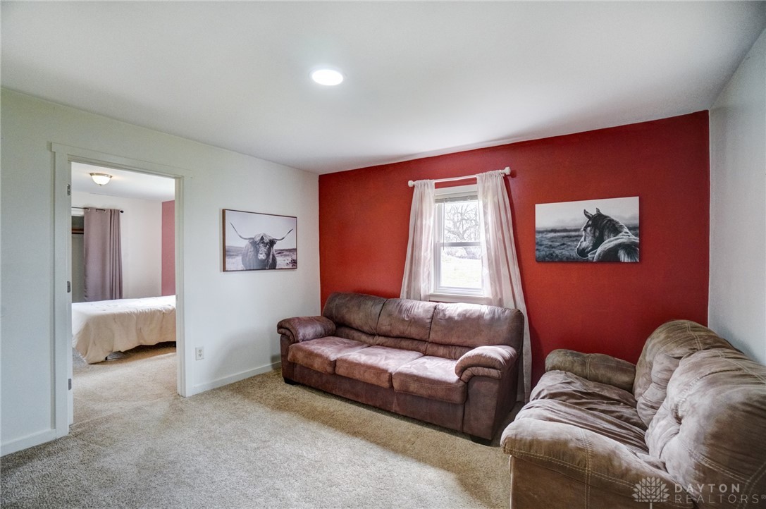 2220 Superior Avenue, Springfield, Ohio image 5