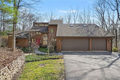 Photo of 2488 Stewart Road, Xenia, OH 45385 (MLS # 953216)