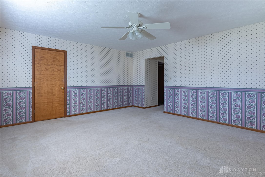 3997 Willowcrest Road, Beavercreek, Ohio image 27